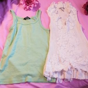 THESE ITEMS SOLD AWHILE AGO BUT POSHMARK  & DID’NT MARK THEM SOLD.